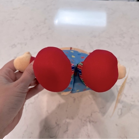 HELLO KITTY X CHUCKY Sanrio 10 Inch Plush Universal Parks Exclusive - Picture 6 of 10